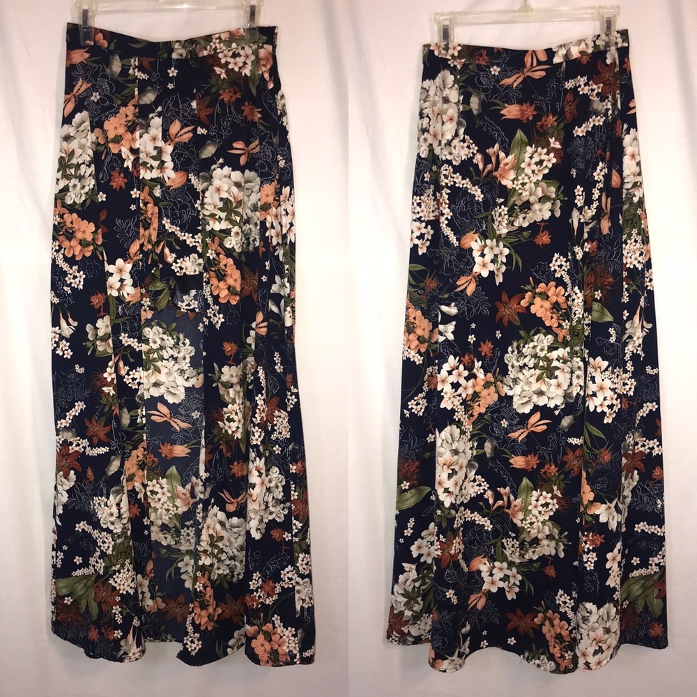 NWOT Peach Love Floral Shorts Maxi OVERLAY